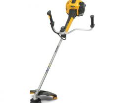 Stiga benzine Trimmer en Bosmaaier